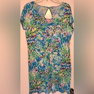 Size Large Lilly Pulitzer T-shirt Dress